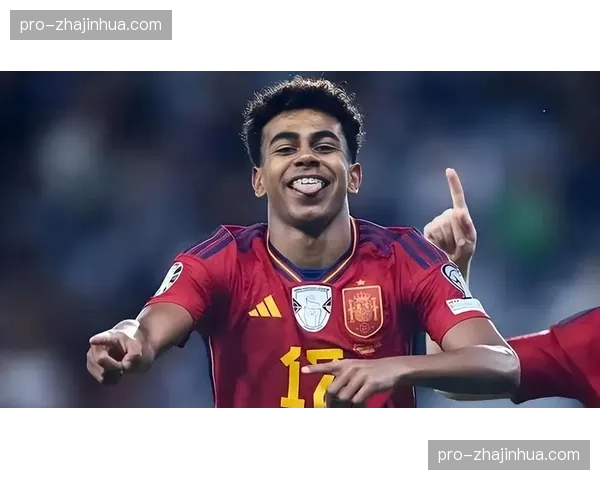 巴萨2-0轻取拉斯帕尔马斯，16岁小将亚马尔再送助攻